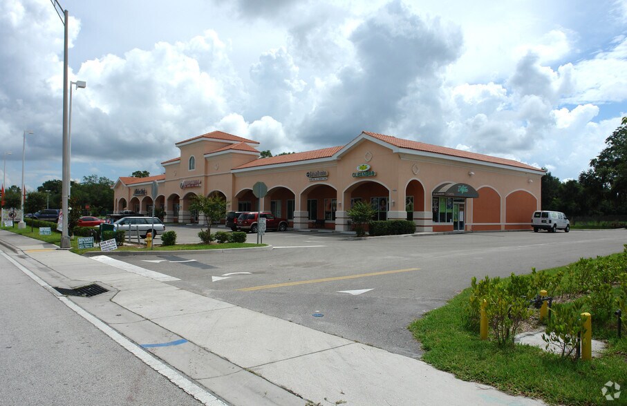 More Photos Of 16331 N Florida Ave, Lutz Unknown For Lease