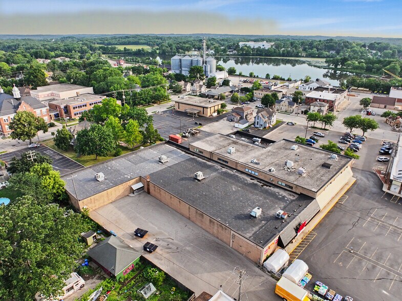 More Photos Of 441 Milwaukee Ave, Burlington Freestanding For Sale