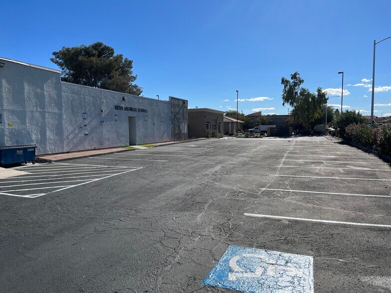 More Photos Of 2000 S Eastern Ave, Las Vegas Loft Creative Space For Sale