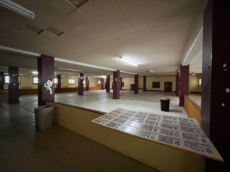 More Photos Of 2410 Fairfield Ave, Fort Wayne Religious Facility For Sale