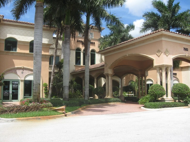 More Photos Of 7593 W Boynton Beach Blvd, Boynton Beach Medical For Lease