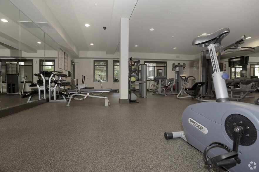 More Photos Of 700 S Myrtle Ave, Monrovia Apartments For Lease