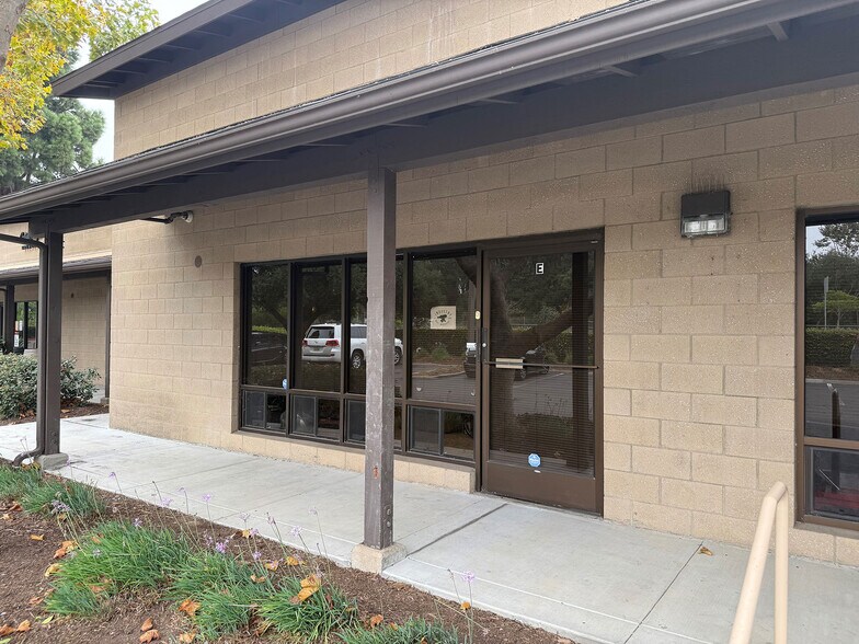 Primary Photo Of 6489 Calle Real, Goleta Research And Development For Lease