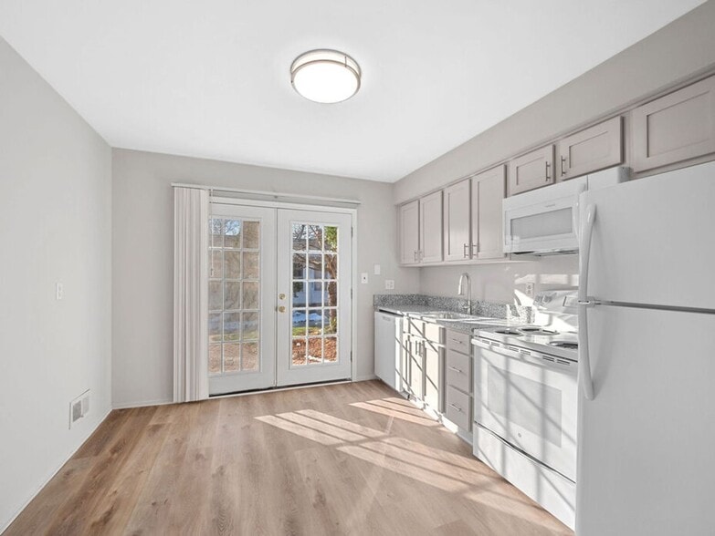 More Photos Of 230 Plymouth Rd, Plymouth Apartments For Sale