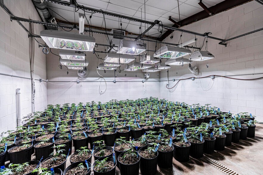 More Photos Of 601 & 2340 Bennett, Walsenburg Specialty For Sale