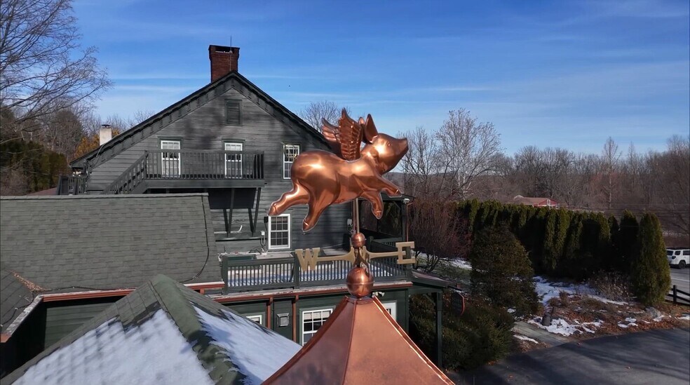 Primary Photo Of 967 McAfee Glenwood Rd, Glenwood Hotel For Sale