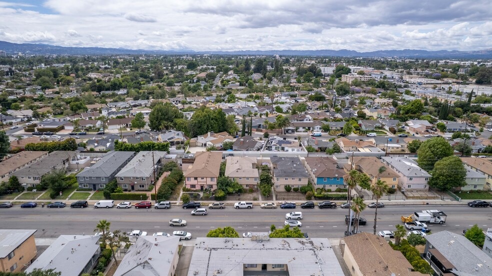 More Photos Of 7047 Fulton Ave, North Hollywood Apartments For Sale