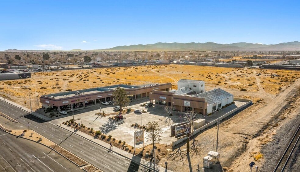 Primary Photo Of 408-418 W Avenue J, Lancaster General Retail For Lease