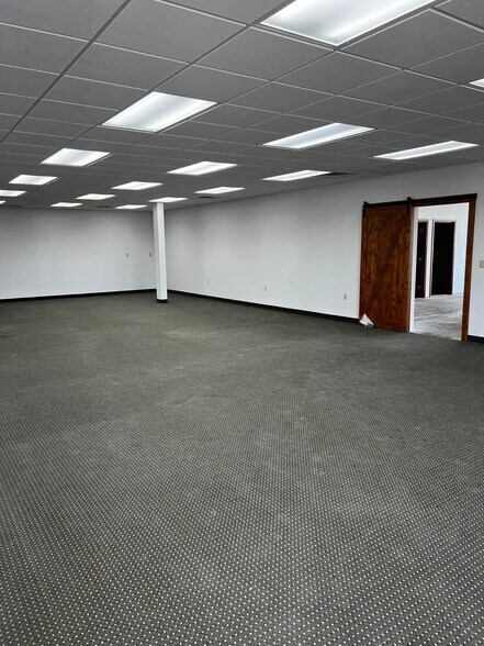 More Photos Of 1930 E 20th Pl, Scottsbluff Medical For Lease