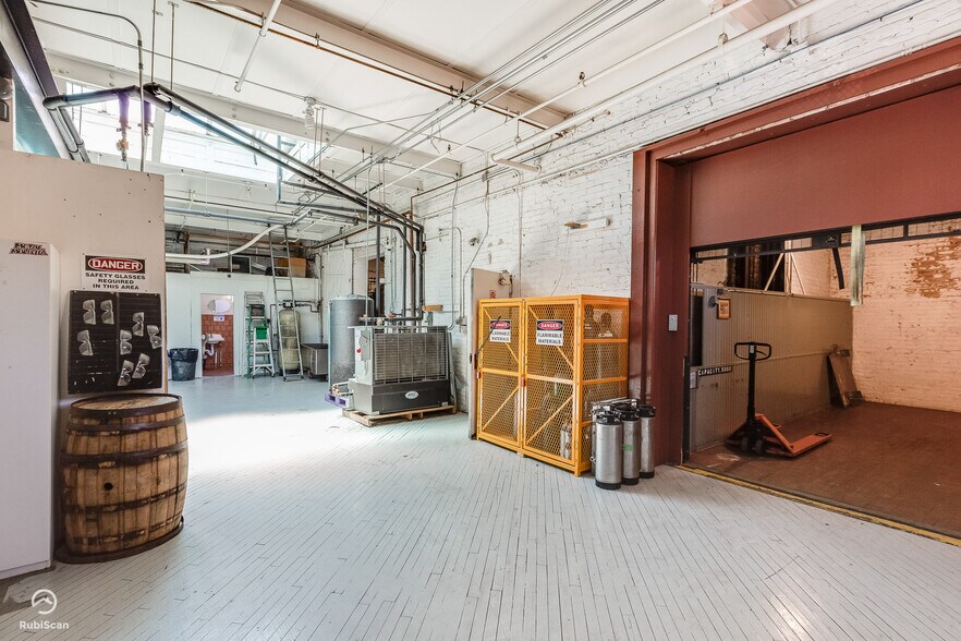 More Photos Of 11314 S Front Ave, Chicago Warehouse For Sale