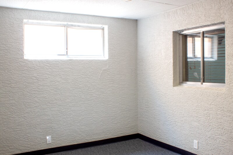 More Photos Of 912 N Circle Dr, Colorado Springs Office For Lease