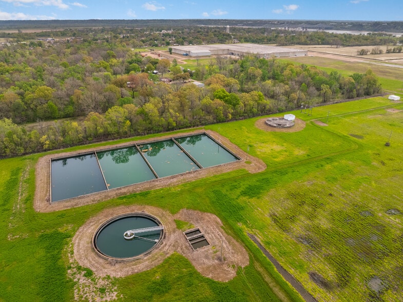 More Photos Of 1 King Timahoe Dr, Vidalia Industrial For Sale