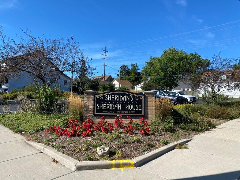 More Photos Of 5133 S Lake Dr, Cudahy Hospitality For Sale
