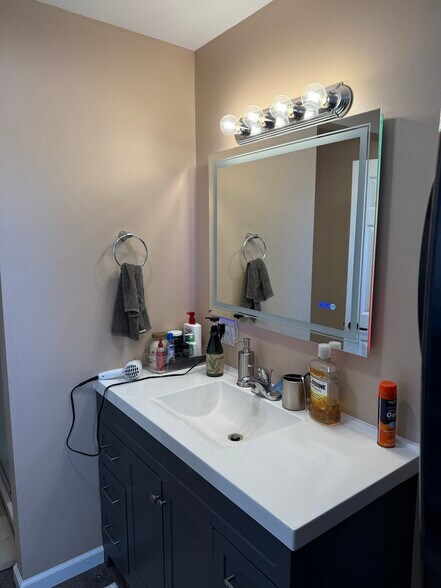 More Photos Of 4881 Pittsburgh Rd, Harrisville Light Distribution For Sale