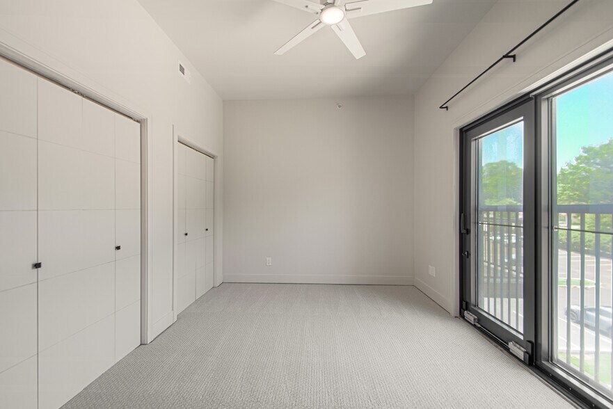 More Photos Of 200 W Gregory Blvd, Kansas City Apartments For Sale