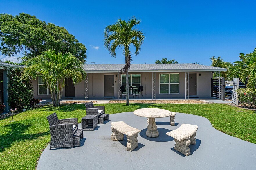 More Photos Of 2201 NE 14th Ave, Wilton Manors Apartments For Sale