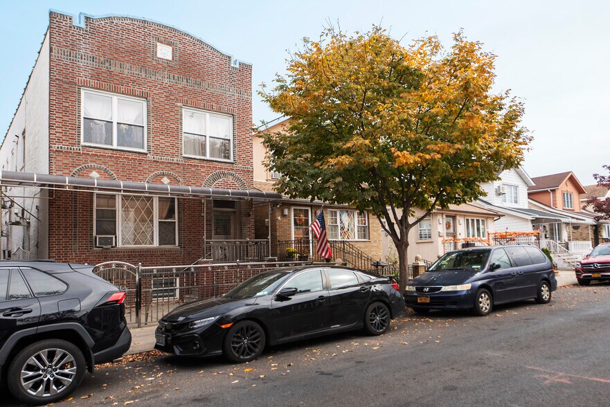 More Photos Of 1811 72nd St, Brooklyn Apartments For Sale