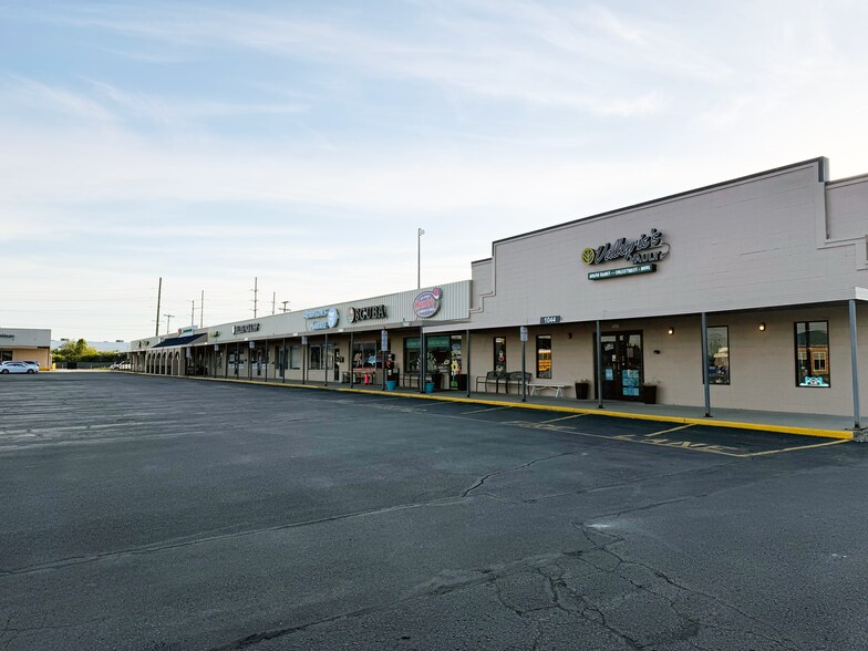 More Photos Of , Brownsburg General Retail For Sale