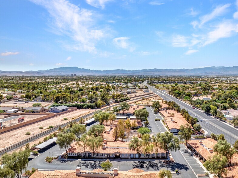 More Photos Of 3087 E Warm Springs Rd, Las Vegas Office For Sale