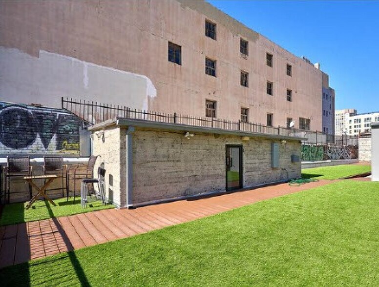 More Photos Of 731 S Broadway, Los Angeles Loft Creative Space For Sale