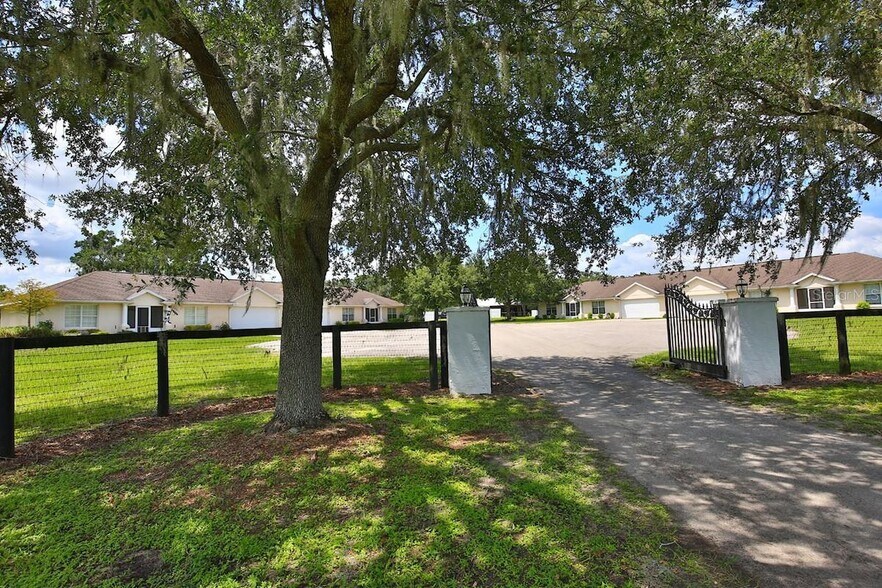 More Photos Of 12219 SW 26th St, Ocala Horse Stables For Sale