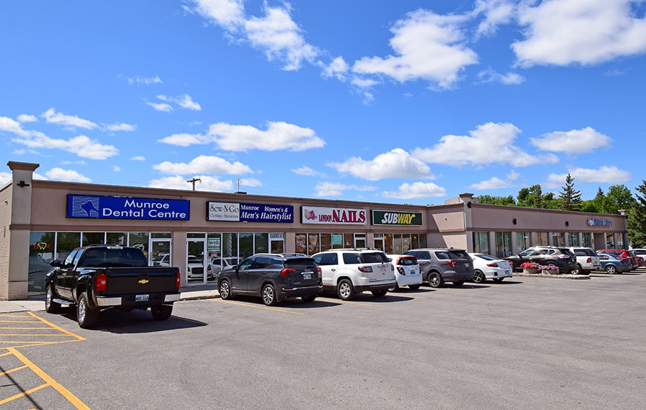 More Photos Of 489 London St, Winnipeg General Retail For Lease
