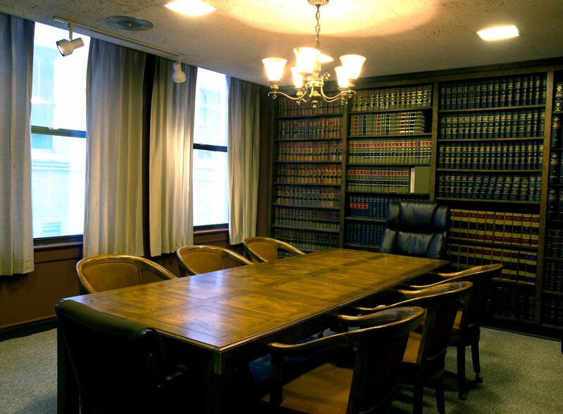 More Photos Of 815 Quarrier St, Charleston Office For Sale