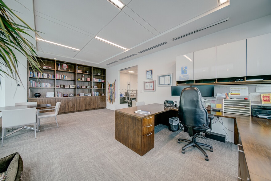 More Photos Of 8950 SW 74th Ct, Miami Office For Lease