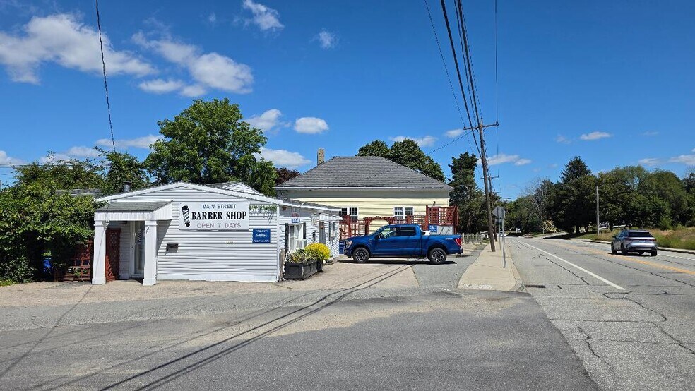 More Photos Of 741 Main Rd & 2 Haskins Rd, Tiverton Storefront Retail Residential For Sale