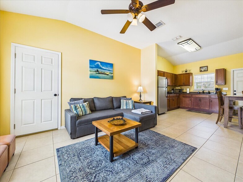 More Photos Of 100 Pilothouse Ct, Palatka Multifamily For Sale