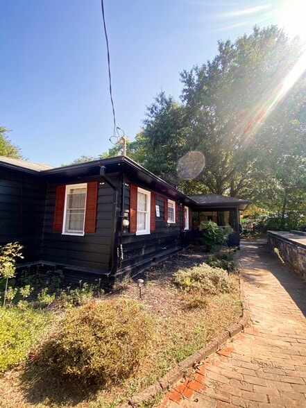 More Photos Of 726 Windy Hill Rd, Smyrna Loft Creative Space For Lease