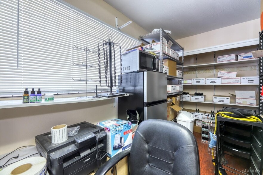 More Photos Of 3816 Pioneer Trl, South Lake Tahoe Office For Sale