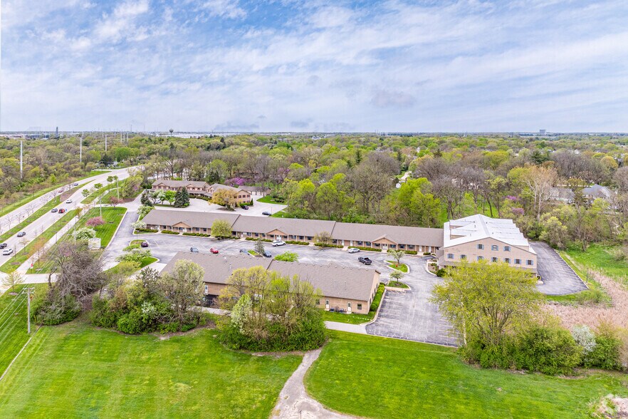 More Photos Of 29W110-29W140 Butterfield Rd, Warrenville Unknown For Lease