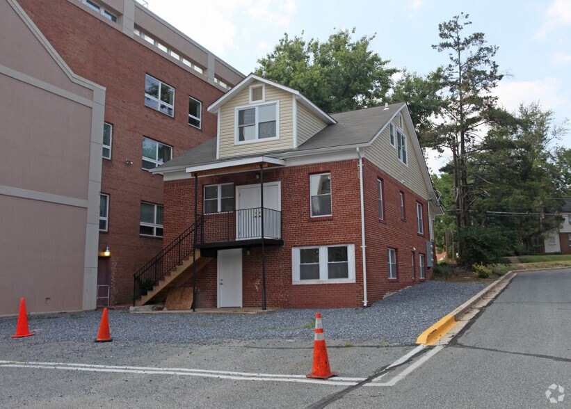 More Photos Of 836 Bonifant St, Silver Spring Office For Lease