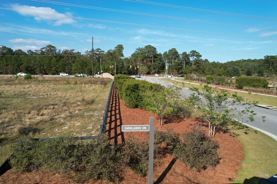 More Photos Of 0 Hampton Parkside Rd, Bluffton Land For Sale