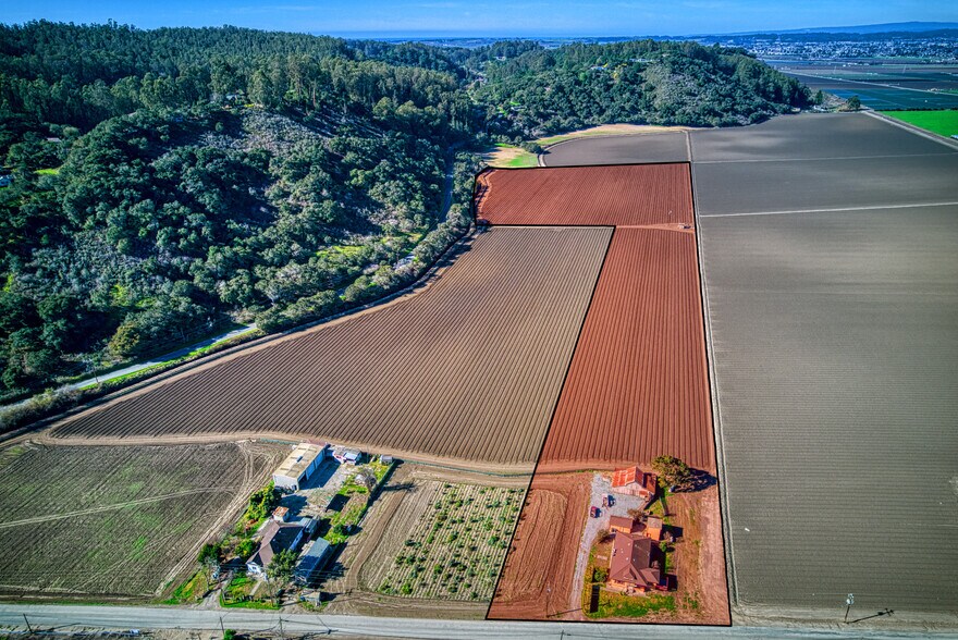 More Photos Of 138 San Miguel Canyon Rd, Royal Oaks Land For Sale