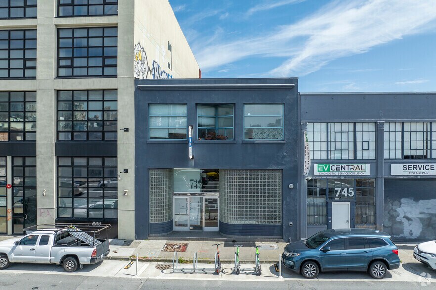 Primary Photo Of 739 Bryant St, San Francisco Flex For Sale