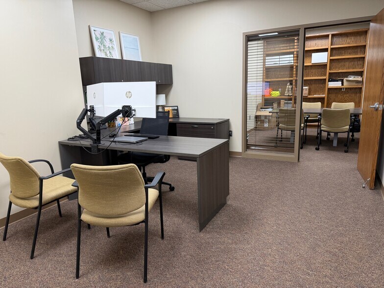 More Photos Of 3333 Landmark Cir, Lincoln Office For Sale