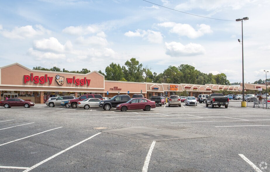 More Photos Of 1100-1130 280 Byp, Phenix City Storefront For Lease