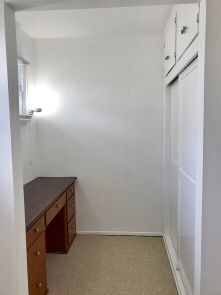 More Photos Of 1453 S Westgate Ave, Los Angeles Apartments For Sale