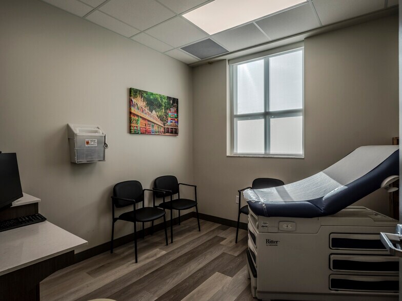 More Photos Of 21020 State Road 7, Boca Raton Medical For Sale