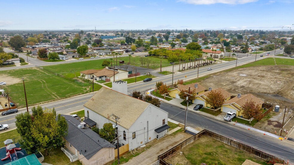 More Photos Of 401 W Lerdo Hwy, Shafter Religious Facility For Sale