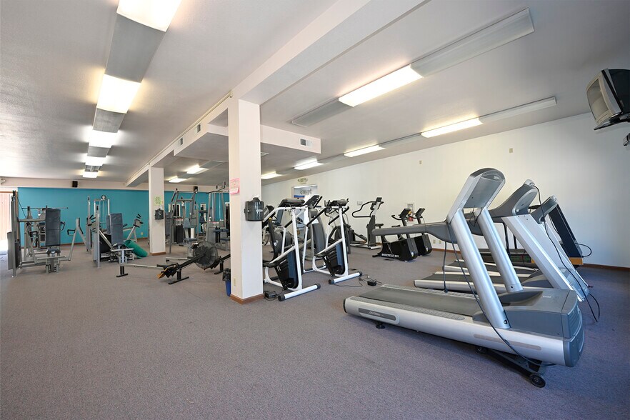 More Photos Of 122 Scott River Rd, Fort Jones Light Manufacturing For Sale