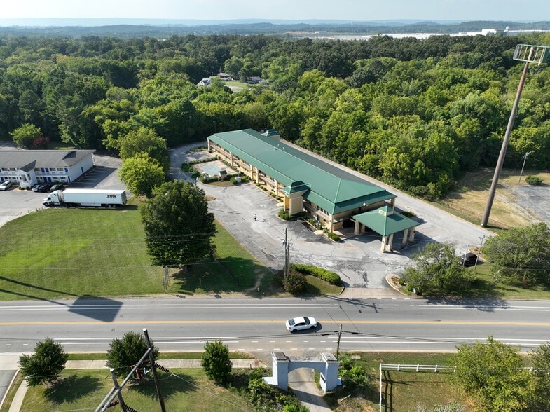 More Photos Of 7707 Lee Hwy, Chattanooga Land For Sale