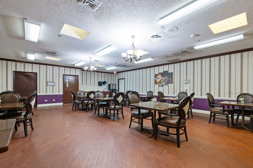More Photos Of 151 SW 1st St, Dania Beach Assisted Living For Lease
