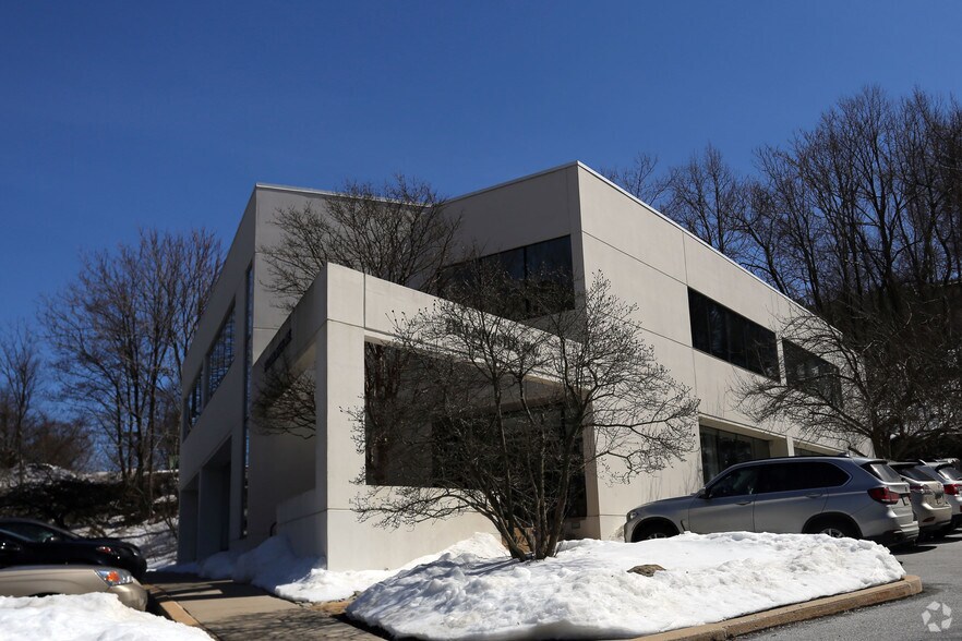 More Photos Of 274 Lancaster Ave, Malvern Office For Lease
