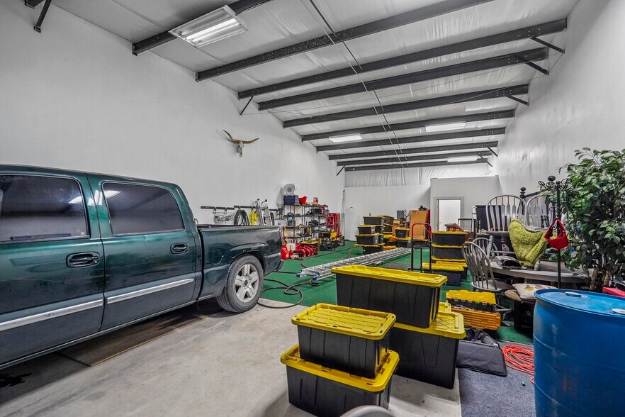 More Photos Of 12446 State Highway 205, Lavon Flex For Sale