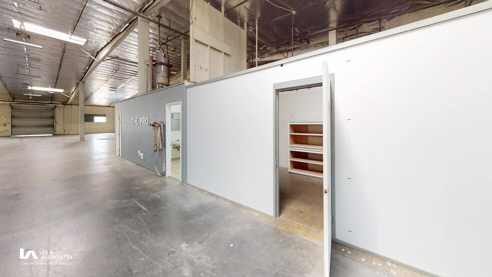 More Photos Of 16400 Garfield Ave, Paramount Warehouse For Lease