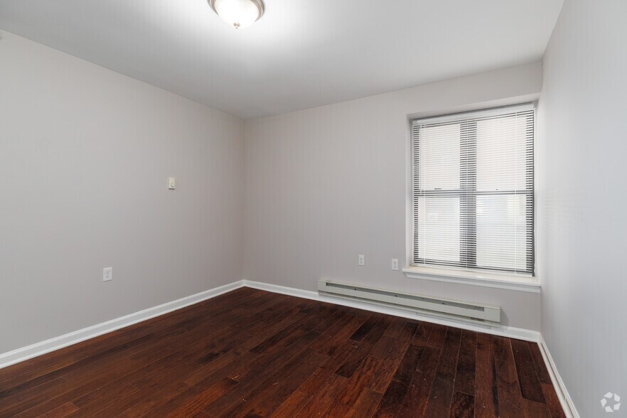 More Photos Of 200 Deal Lake Dr, Asbury Park Apartments For Sale