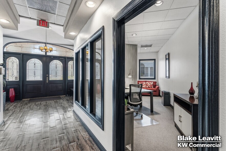 More Photos Of 5844 S Pecos Rd, Las Vegas Medical For Sale